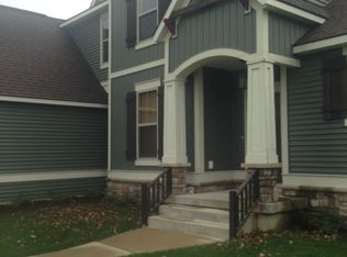 5771 Nelson Dr, Hudsonville, MI 49426