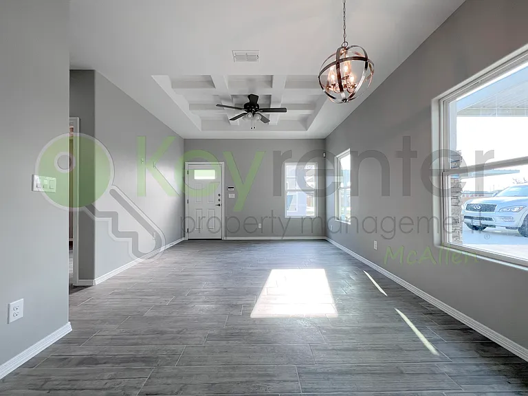 1812 Redbud Ln #1 — Photo 11