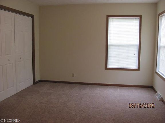 5th image of 265 E 46th St