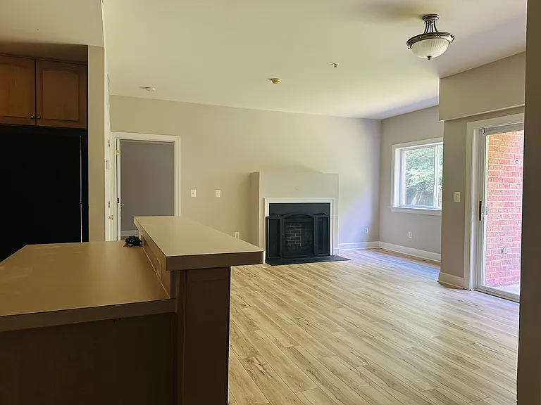 10600 Provincial Dr #102 — Photo 11