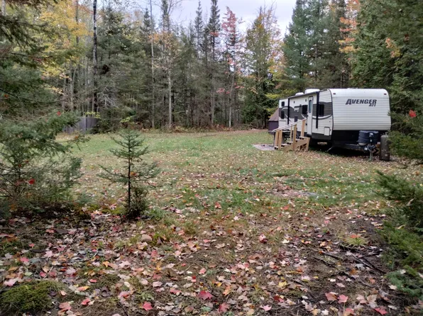 2220 67 #M, Chatham, MI 49816