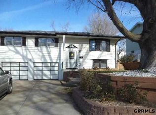 9616 Fowler Ave, Omaha, NE 68134