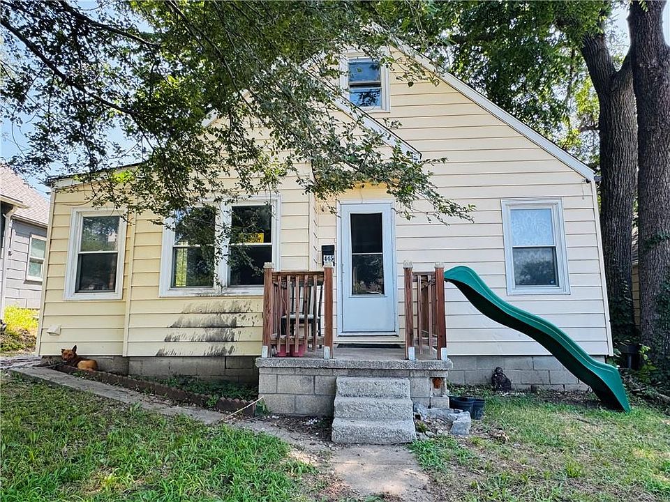 1st image of 445 N Quincy Ave