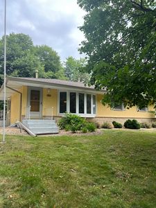 211 Wewers Rd, Roseville, MN, 55113