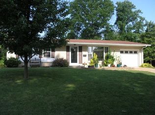 172 Glendale Dr, Columbia, IL 62236