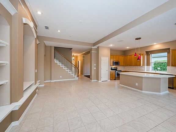 5th image of 2969 Northfield Dr