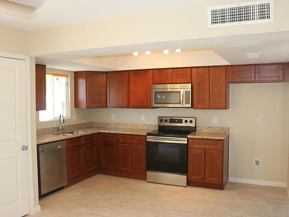 4th image of 20826 E Pickett St