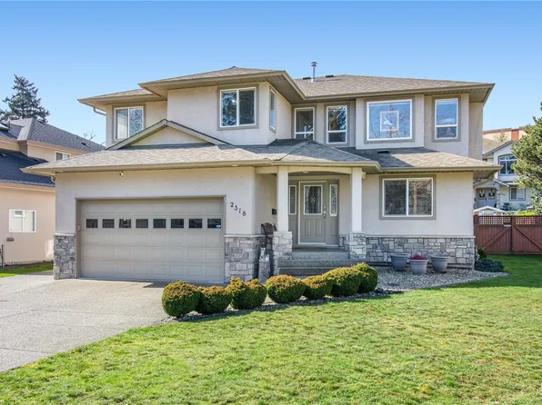 2318 Selwyn Rd, Langford, BC V9B 3K8