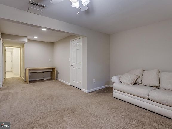 3rd image of 210 Monticello Sq