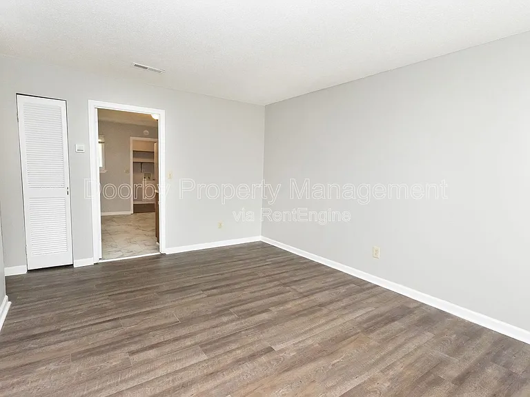 124 Fawn Dr — Photo 8