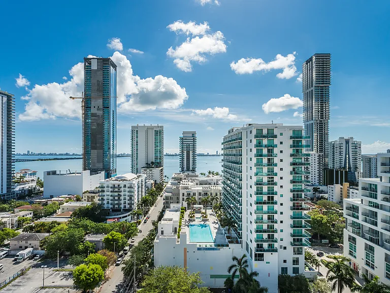 25 Biscayne Park — Photo 5