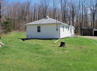 4009 Woodard Rd, Delevan, NY 14042