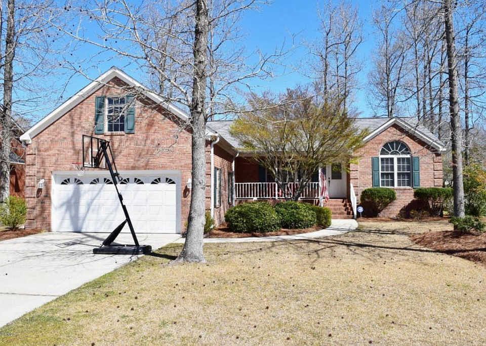 1st image of 108 Kaitlyn Ln