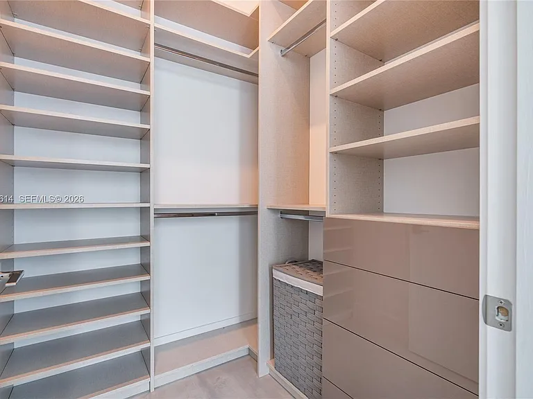 17550 Collins Ave #Penthouse 1 — Photo 34