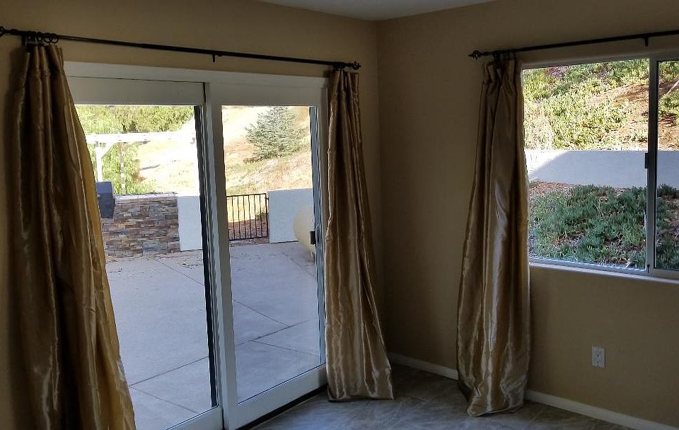 1st image of 10205 Stonehurst Dr #1