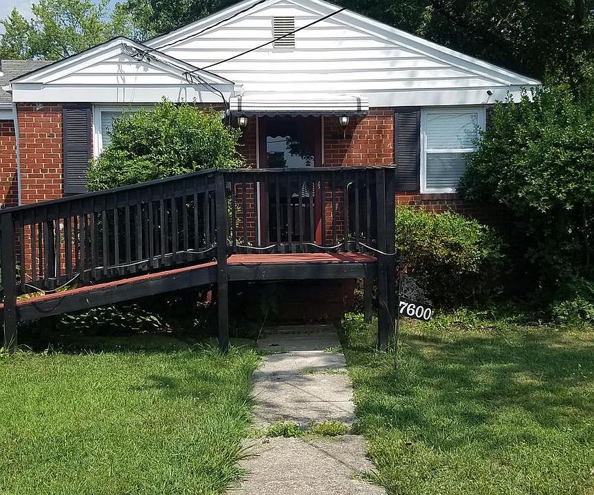 2nd image of 7600 25th Ave