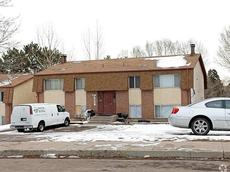 3935 Stonedike Dr #C — Photo 13