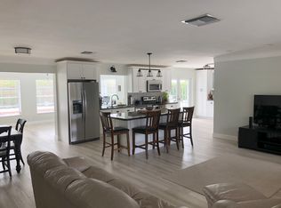 2600 NE 53rd St, Lighthouse Pt, FL 33064