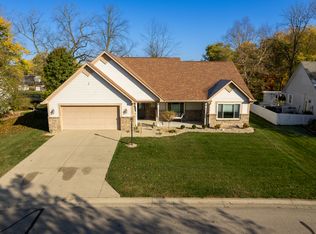 950 Eagle Brook Dr, Shelbyville, IN 46176