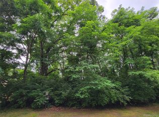 LOT 43 Pinemont Dr, Brighton, MI
