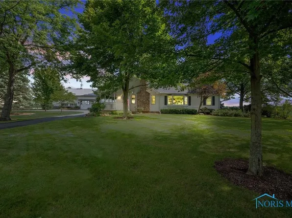 1250 N Lathrop Rd, Swanton, OH 43558