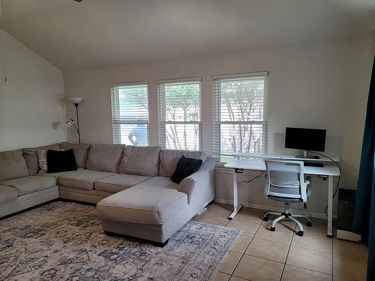 108 Warner Bnd — Photo 6