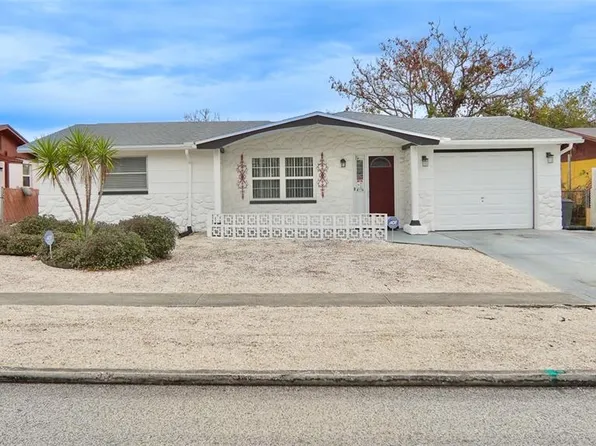 6153 9th Ave, New Port Richey, FL 34653