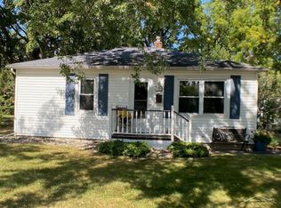 807 Borton Ave, Essexville, MI