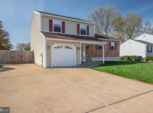 106 Pattie Dr, Newark, DE 19702
