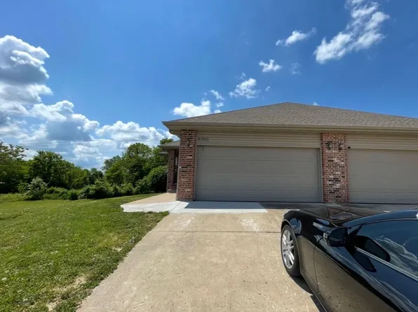 2202 W Jonquil Ln, Ozark, MO 65721