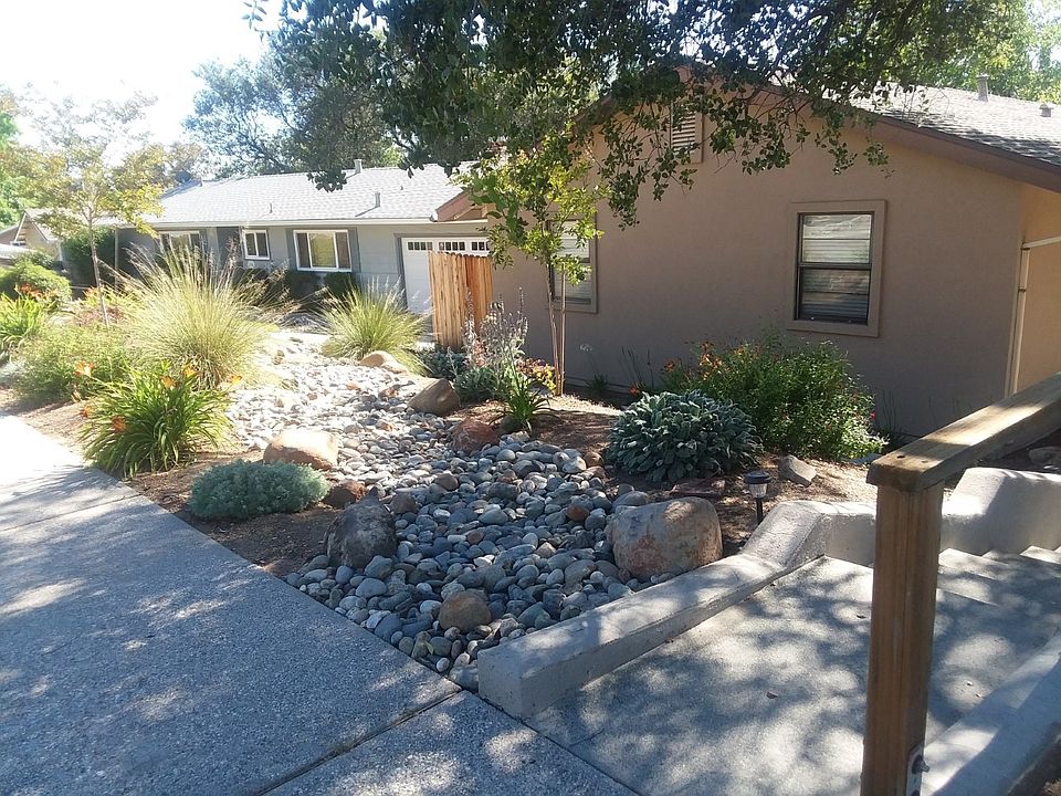 2nd image of 240 Ginger Dr