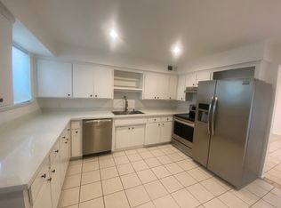 4131 E Camelback Rd UNIT 33, Phoenix, AZ 85018