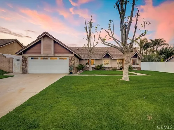 11701 Gramercy Pl, Riverside, CA 92505