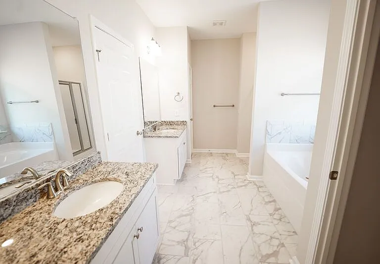 125 Chilburn Cir — Photo 24