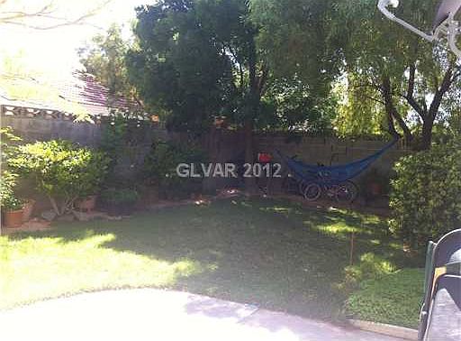 3rd image of 6701 Silvery Ave