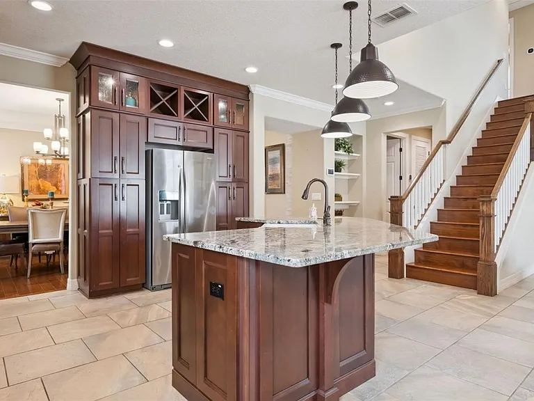 2683 Amati Dr — Photo 14