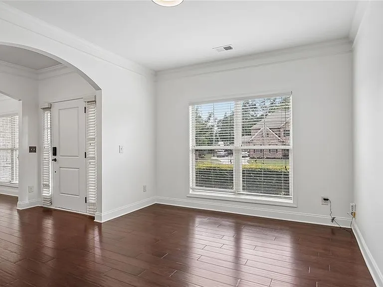 5811 Kendrix Ridge Dr — Photo 10