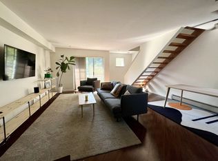 406 Hildred Dr, Burlington, VT 05401