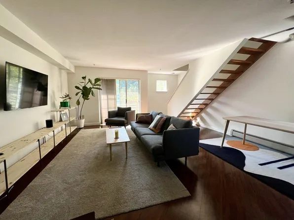 406 Hildred Drive, Burlington, VT 05401