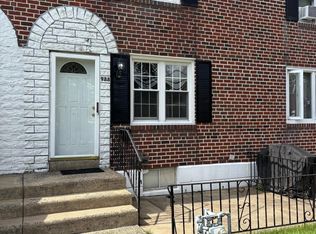 988 Grant Rd, Folcroft, PA 19032