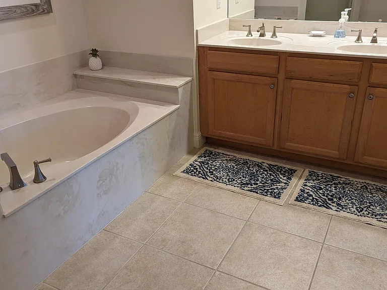 Owners Bathroom
