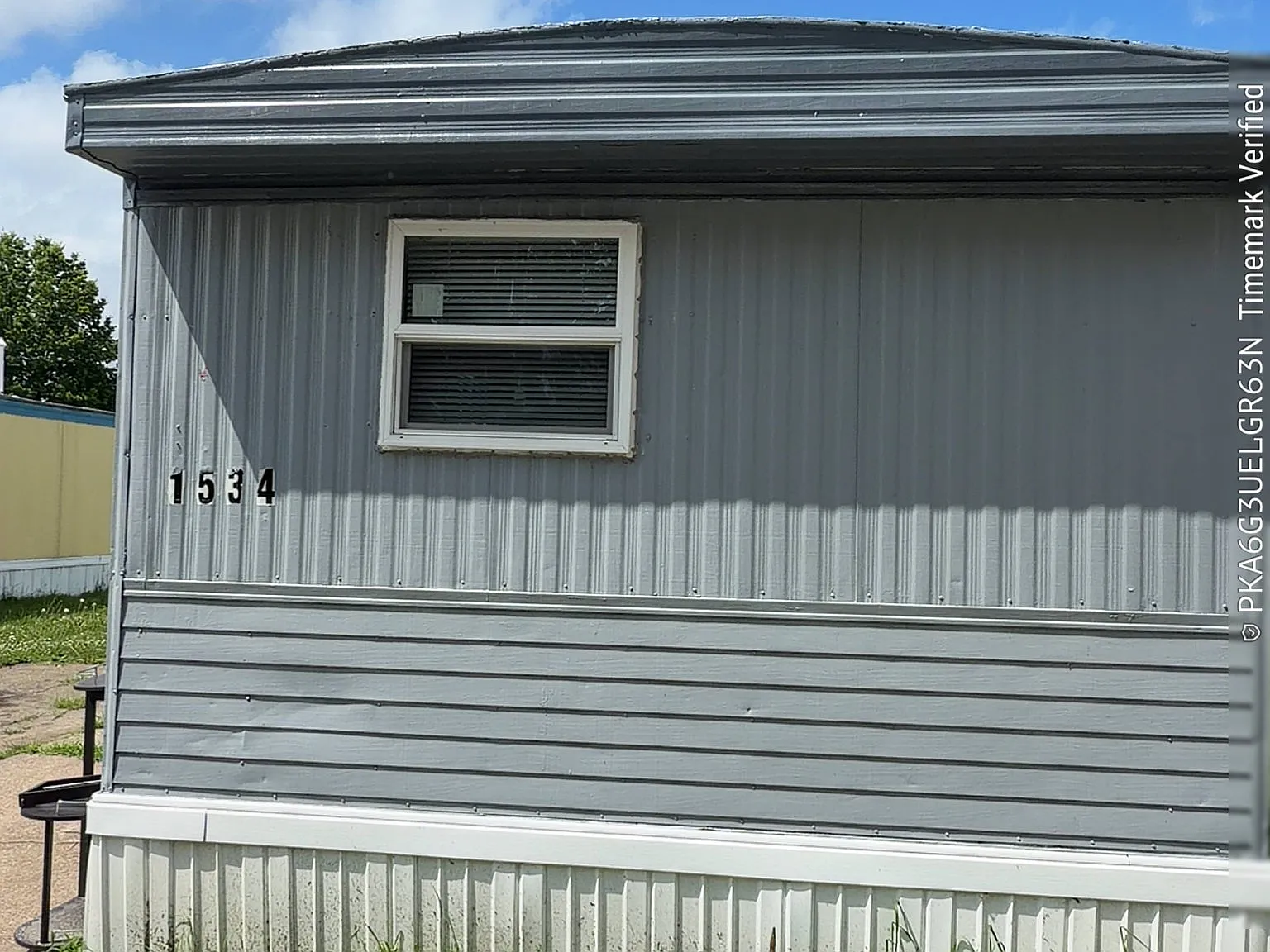 Updated 1BR Mobile Home in Tri State MHP — Photo 3