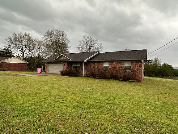 2nd image of 120 Pebble Branch Ln