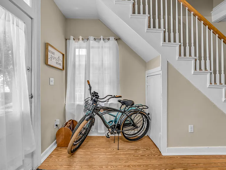 206 Princess Anne St — Photo 40