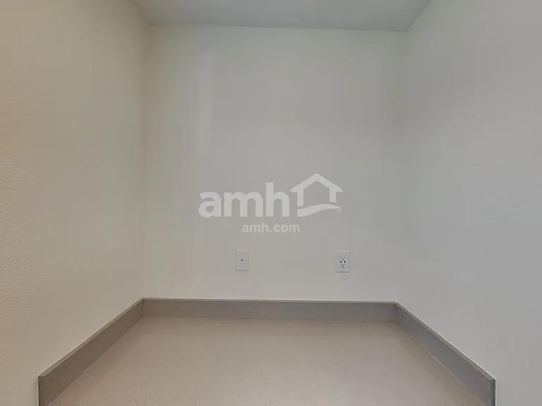 2521 Sunrise Landing Loop — Photo 12