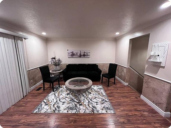 4th image of 9568 S Mumford Dr E