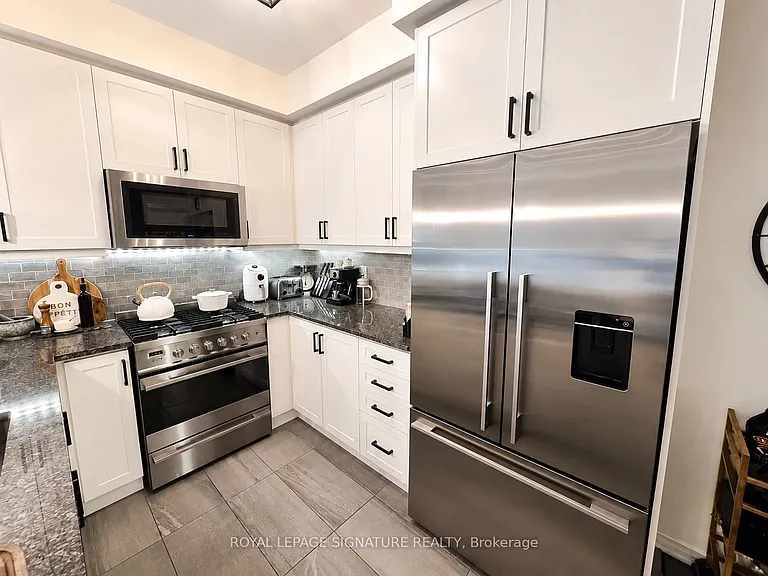 35 Applewood Ln #50 — Photo 2