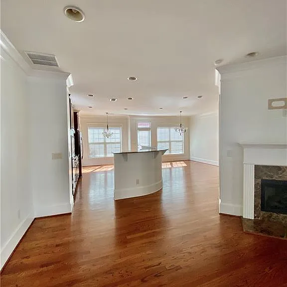 2783 Durham Dr NE — Photo 5