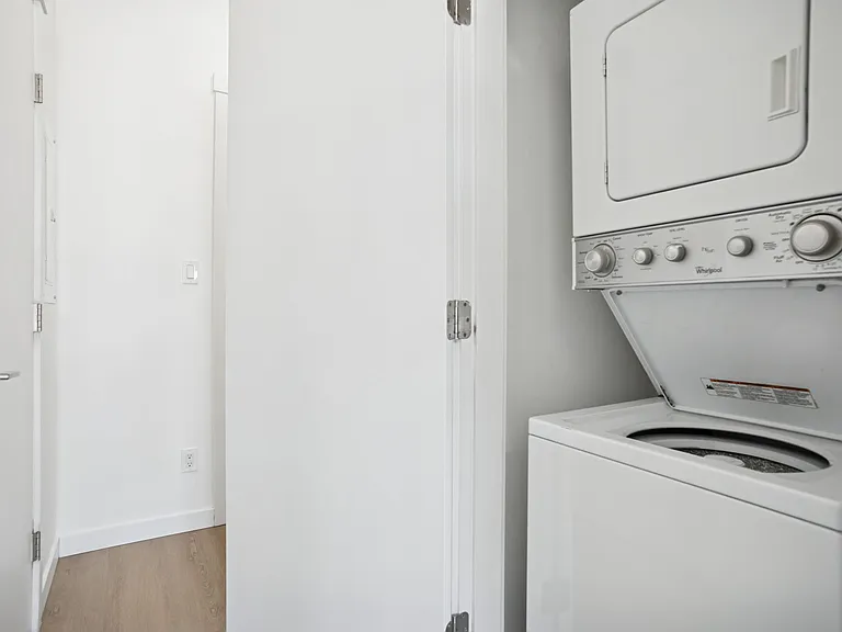 1908 Scotia St #311 — Photo 18