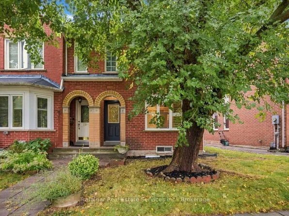 2212 Westoak Trails Blvd, Oakville, ON L6M 3L3